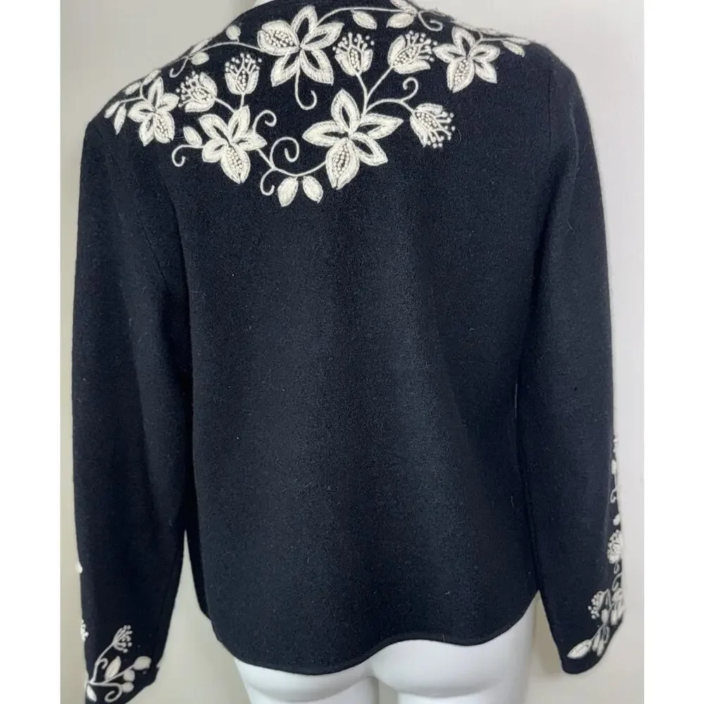 Embroidered Floral Wool Cardigan Cottagecore Romantic Grannycore Vintage Size M - Picture 2 of 13
